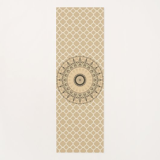 Elegant  Mandala op Tan Quatrefoil Yogamat (Voorkant)