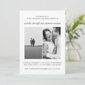 Élégant mariage Fiançailles photo Invitation (Debout devant)