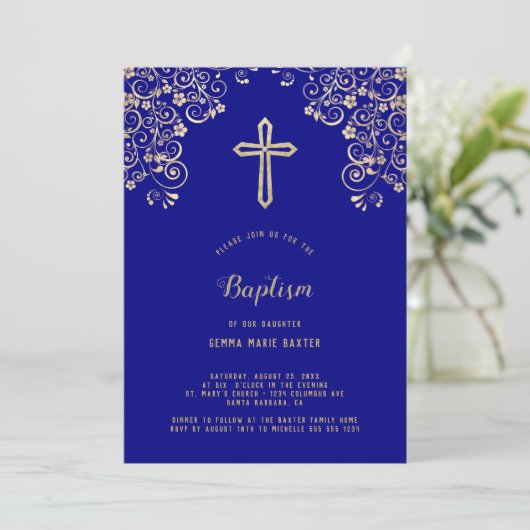 Elégant Marine Blue Gold Cross Baptism Invitation (Debout devant)