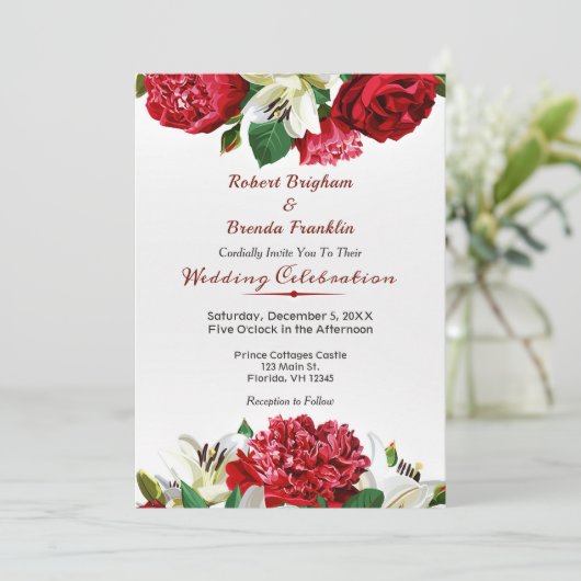 Elégant Marsala Roses Floral Wedding Invitations (Debout devant)