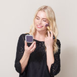 Élégant mauve violet Monogramme miroir compact<br><div class="desc">Élégant violet monogrammé avec une touche personnelle! Personnalisez-le avec votre nom... </div>