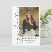 Elegant Minimal Minimalist Graduation Invitation (Debout devant)