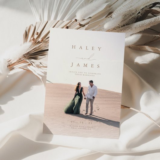 Elegant Minimalist Chic Script Photo Wedding Invdi Kaart