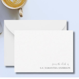 Élégant minimaliste Du bureau des cartes de notes