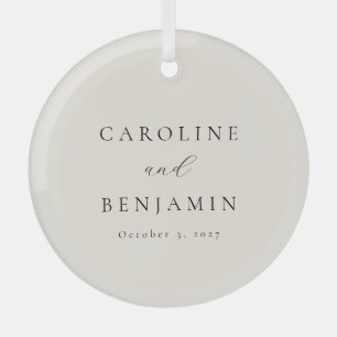 Elegant Minimalistisch Ivory Cream Calligraphy Wed Glas Ornament