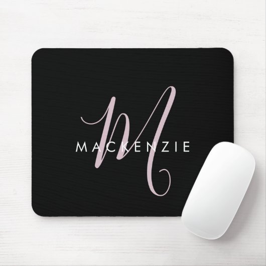Elegant Modern Black Blush Pink Script Monogram Muismat (Met muis)