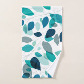 Elegant modern blauw en groen blad patroon | bad handdoek (Handdoek)