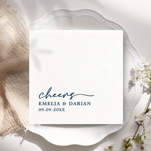 Elegant Modern Cheers Script Minimalistische bruil Servet