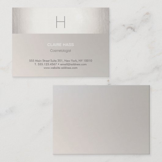 Elegant Modern Faux Silver Foil en Taupe Monogram Visitekaartje (Voorkant / Achterkant)