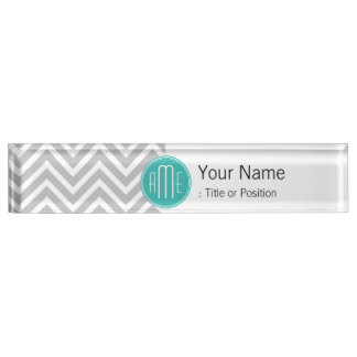 Elegant Modern Grijs Chevron en Mint Monogram Naambordje