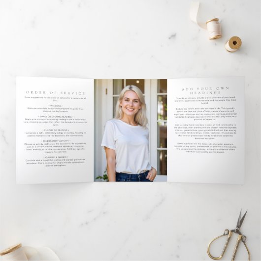 Elegant Modern Minimalist Funeral/Memorial Drieluik Programma (Binnen)