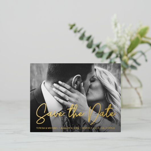 Elegant Modern Script Custom Photo Wedding Folie Feestdagen Briefkaart (Staand Voorkant)
