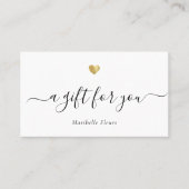 Elegant modern Script Gold Heart Cadeaucertificaat Visitekaartje (Voorkant)