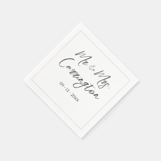Elegant Modern Script Mrs Wedding Servet (Hoek)