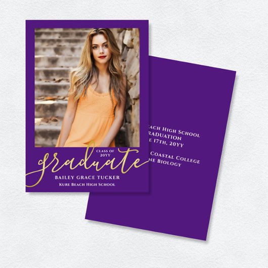 Elegant modern Script Paars Photo Afstuderen Aankondiging
