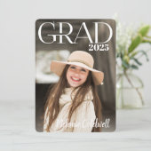 Elegant Modern Script Photo Afstuderen Aankondiging (Staand voorkant)