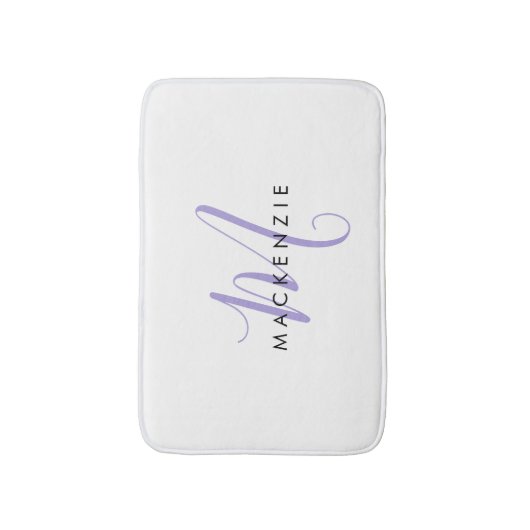 Elegant modern White Lavender Script Monogram Badmat (Voorkant Verticaal)