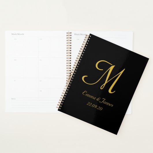 Elegant Modern Zwart Goud Monogram Script Bruiloft Planner (Display)