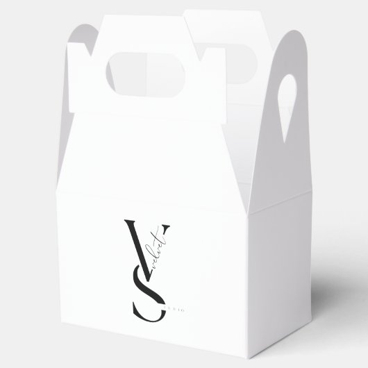 Elegant Monogram Black & White Favor Box  Bedankdoosjes (Geopend)