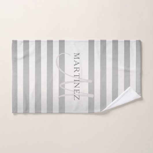 Elegant monogram Faux Silver Gradient Gray Stripes Bad Handdoek (Handdoek)