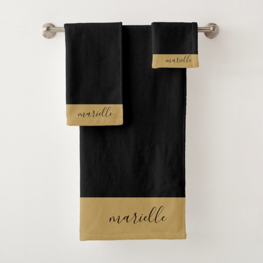 Elegant Monogram Goud Script Zwart Bad Handdoek (Insitu)
