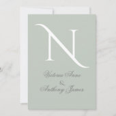 Elegant Monogram Initiaal Sage Green Wedding Kaart (Voorkant)