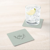 Elegant Monogram Krans Sage Bruiloft Vierkante Kartonnen Onderzetter (Insitu)