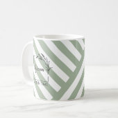 Elegant monogram Sage Green Striped Mok (Voorkant links)