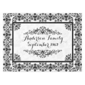 Elegant monogramed damask tafelkleed (Voorkant (Horizontaal))