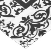 Elegant monogramed damask tafelkleed (Gekanteld)
