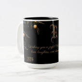 Élégant Monogramme Famille Mug de Noël avec messag (Devant gauche)