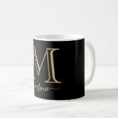 Élégant Monogramme moderne Gold Mug Noir (Devant droit)