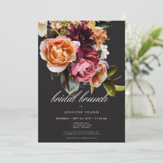 Elegant Moody Bourgondië & Roze Bloemen Bruidsbrun Kaart (Staand voorkant)