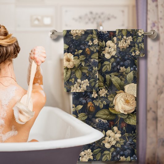 Élégant motif floral crème bleue