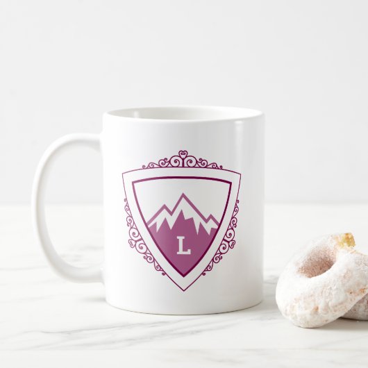 Elegant Mountain Crest Monogram Koffiemok (Met donut)