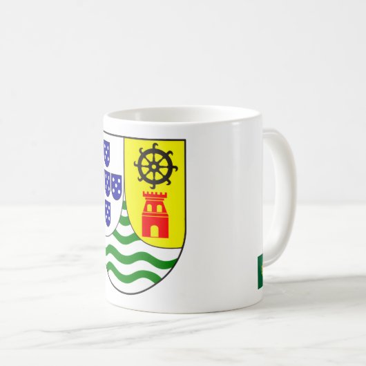 Elegant Mug Featuring India Portuguesa Crest (Devant droit)