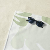 Elegant Muted Sage Hibiscus Pattern Strandlaken (In situ)