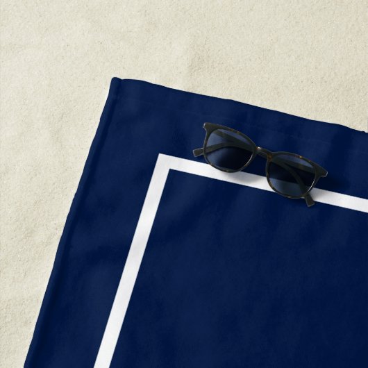 Elegant Navy Blue White Palm Tree (gepersonaliseer Strandlaken (In situ)