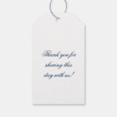 Elegant Navy Mr en Mrs Script Custom Monogram Cadeaulabel (Achterkant)