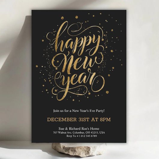 Elegant New Year's Eve invitation with gold script Kaart