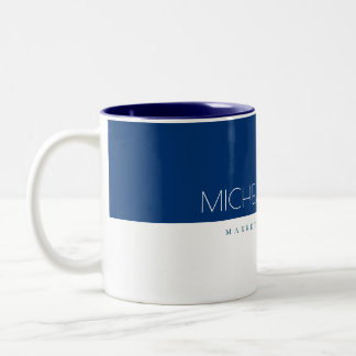 Elegant Ocean Blue Custom monogram Name and Job Tweekleurige Koffiemok