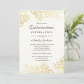 Elégant or Vintage Floral Quinceanera Invitation (Debout devant)