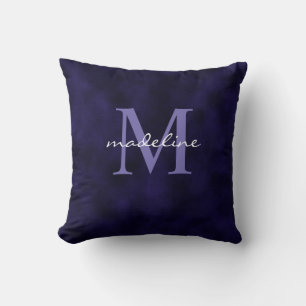 Elegant Paars Velvet Script Monogram Kussen