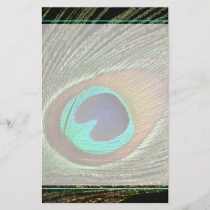 Elegant Peacock Feather Briefpapier