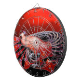 ELEGANT PEACOCK IN RED DARTBORD (Voorkant Rechts)