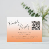 Elégant Pêche Orange Fuzz QR Code Mariage RSVP (Debout devant)