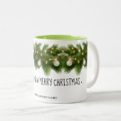 Elegant Pine Garland Christmas Mug (Devant droit)
