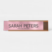 Élégant Pink Executive Manager Bureau Nom Plaque (Devant)