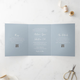 Elegant poeder blauw QR code moderne bruiloft Drieluik Uitnodiging