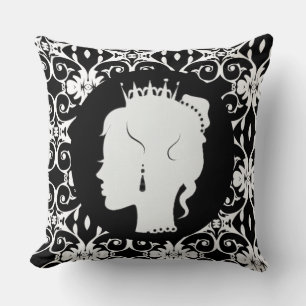 Elegant Princess White Silhouette Sierkussen